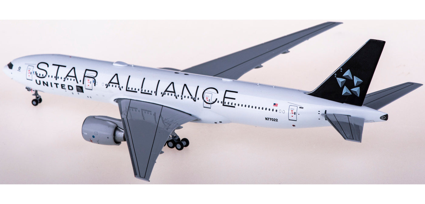 1:400 NG Models NG72001 United Airlines Boeing 777-200ER N77022 "STAR ALLIANCE"+Free Tractor