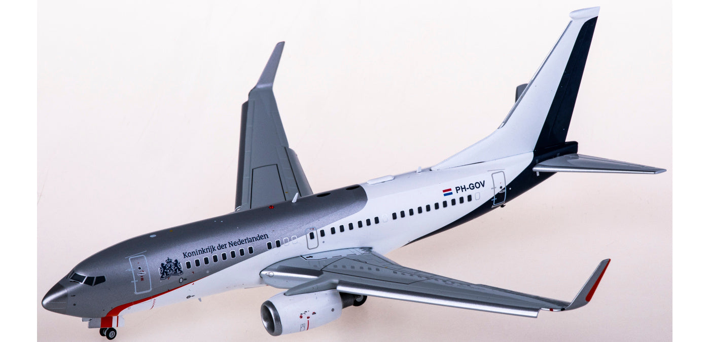 1:200 JC Wings LH2307A Netherlands Government Boeing 737-700BBJ PH-GOV “Flaps Down”