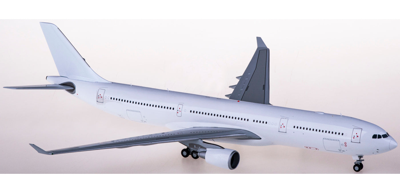 1:200 JC Wings BK1020 Airbus A330-300 Blank GE Engine