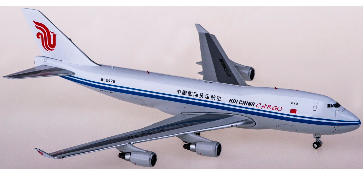 1:400 Phoenix PH11736 Air China Cargo Boeing 747-400 B-2476+Free Tractor