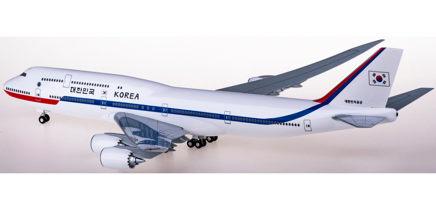 1:200 Hongan Wings HG11977GR Korea government Boeing 747-8