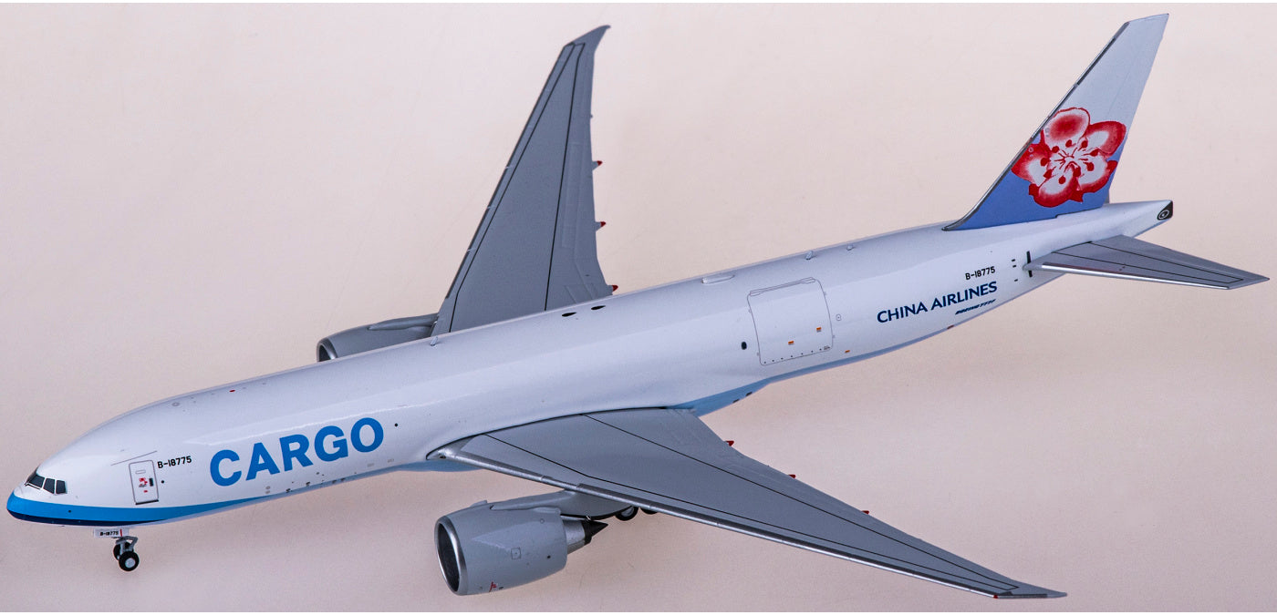 1:400 NG Models NG72010 China Airlines Cargo Boeing 777-200LRF B-18775+Free Tractor