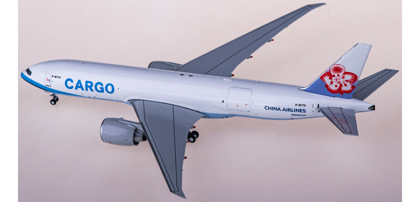 1:400 NG Models NG72010 China Airlines Cargo Boeing 777-200LRF B-18775+Free Tractor