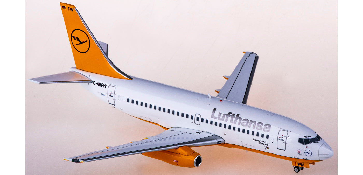 1:200 JC Wings EW2732008 Lufthansa Airlines Boeing 737-200 D-ABFW