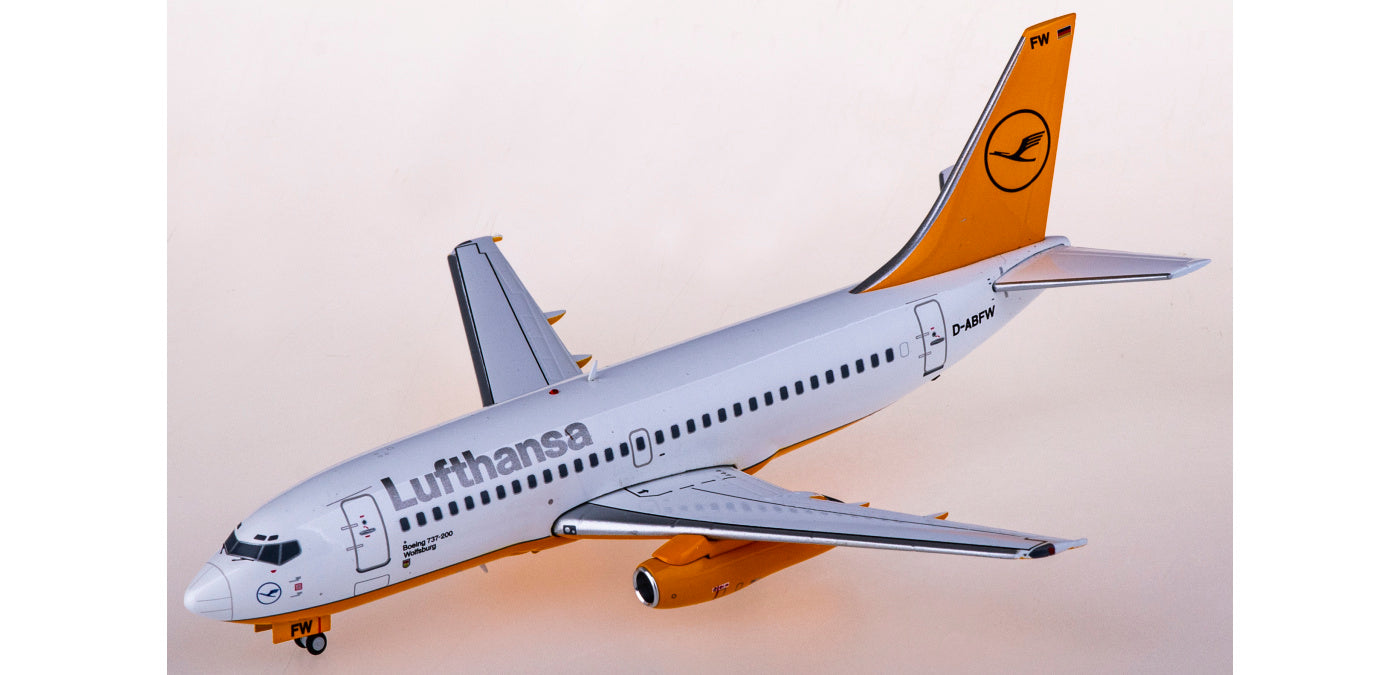 1:200 JC Wings EW2732008 Lufthansa Airlines Boeing 737-200 D-ABFW