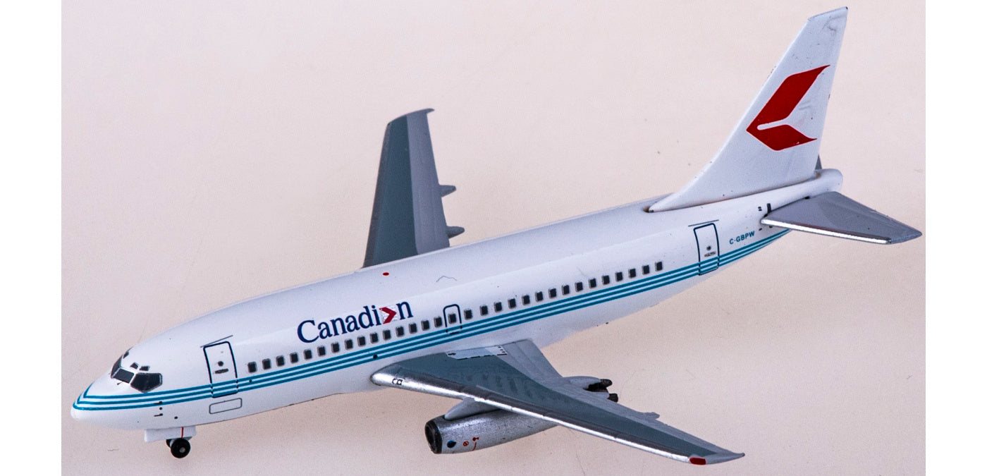 1:400 AeroClassics AC411113 Canadian Boeing 737-200 C-GBPW Aircraft Model+Free Tractor