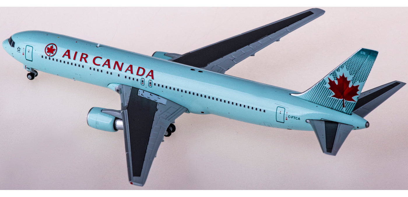 1:400 JC Wings XX4458 Air Canada Boeing 767-300ER C-FTCA+Free Tractor