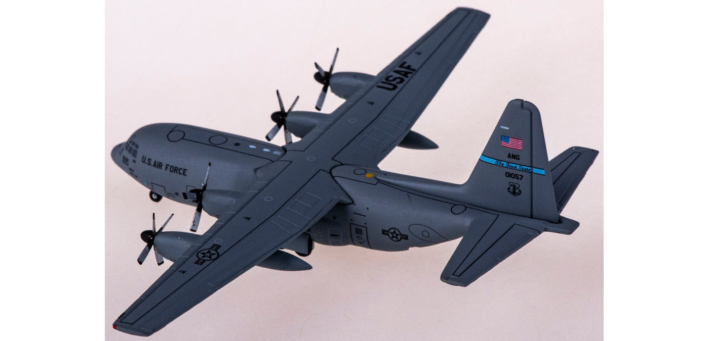 1:400 Geminijets GMUSA114 USAF Lockheed C-130H Hercules 90-1057