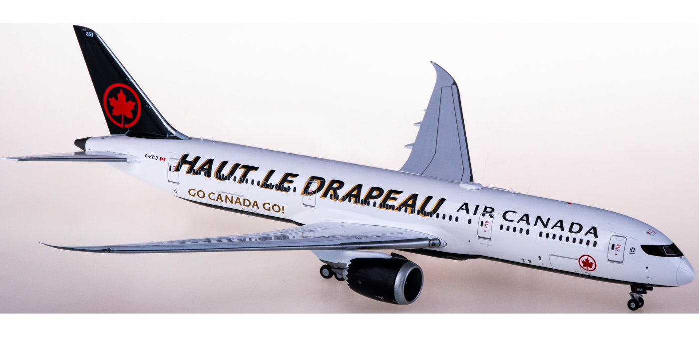 1:200 JC Wings EW2789010 Air Canada Boeing 787-9 C-FVLQ Go Canada Go