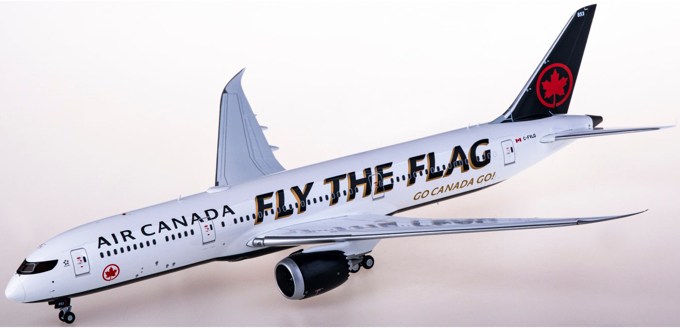 1:200 JC Wings EW2789010 Air Canada Boeing 787-9 C-FVLQ Go Canada Go