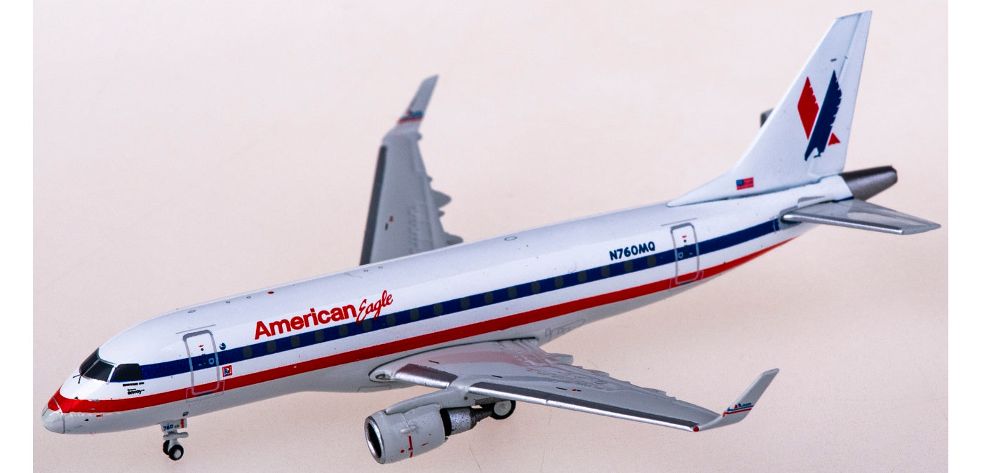 1:400 Geminijets GJAAL2056 American Airlines Embraer ERJ-170-1000STD N760MQ+Free Tractor