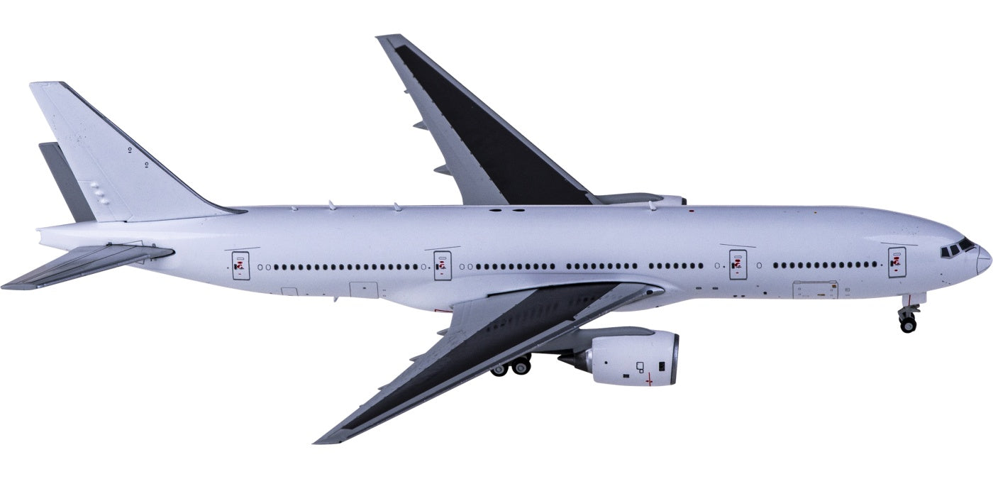 1:400 JC Wings BK2016 Boeing 777-200 Blank+Free Tractor