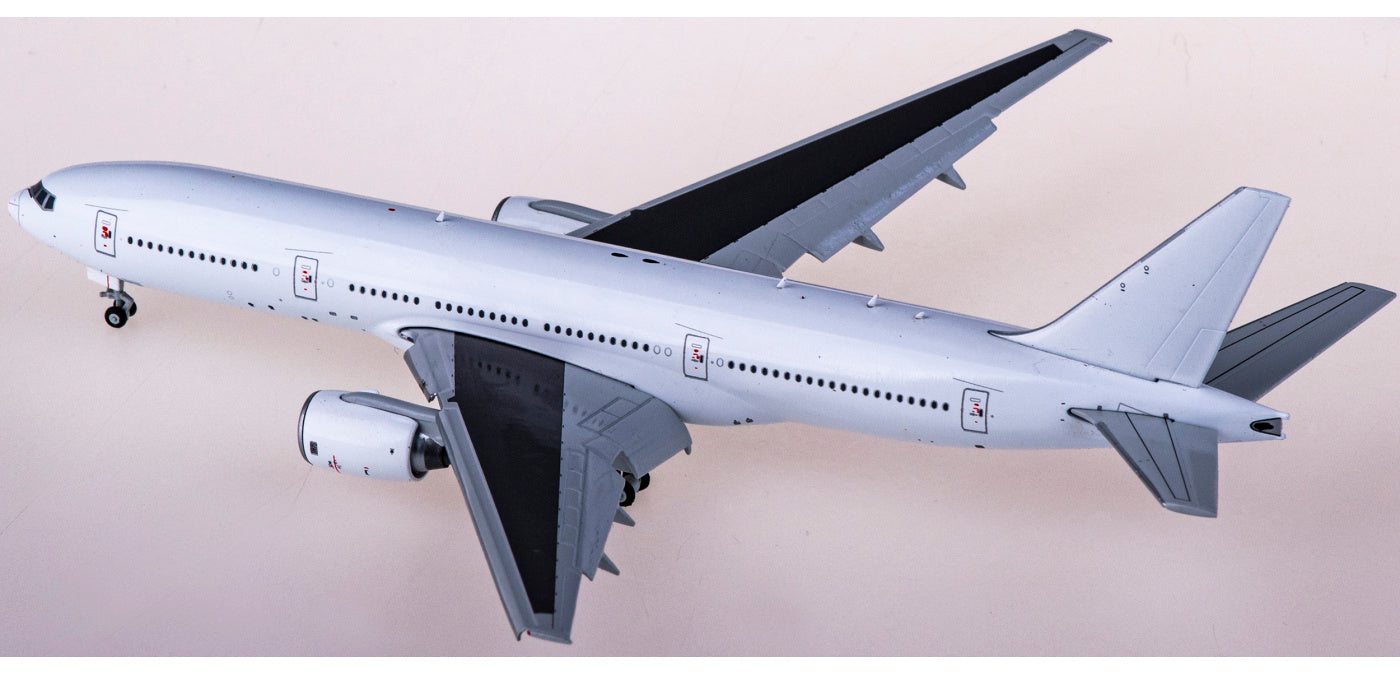 1:400 JC Wings BK2016A Boeing 777-200 "Flaps Down" Blank+Free Tractor