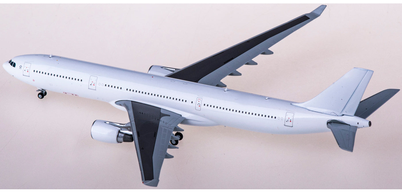 1:400 JC Wings BK2019 Airbus A330-300 PW Engine Blank+Free Tractor