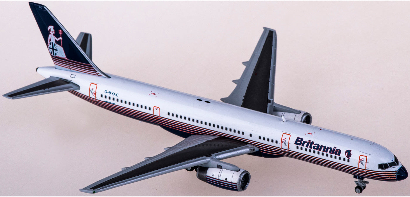 1:400 JC Wings XX4272 Britannia Boeing 757-200 G-BYAC+Free Tractor