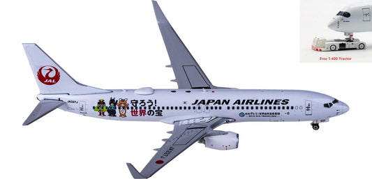 1:400 Phoenix PH04466 Japan Airlines  Boeing 737-800 JA337J+Free Tractor