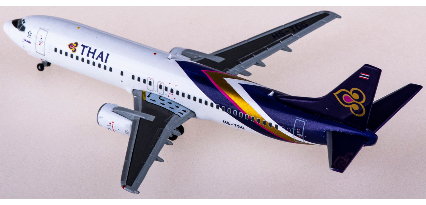 1:400 JC Wings XX4989 Thai Airways Boeing 737-400 HS-TDG+Free Tractor