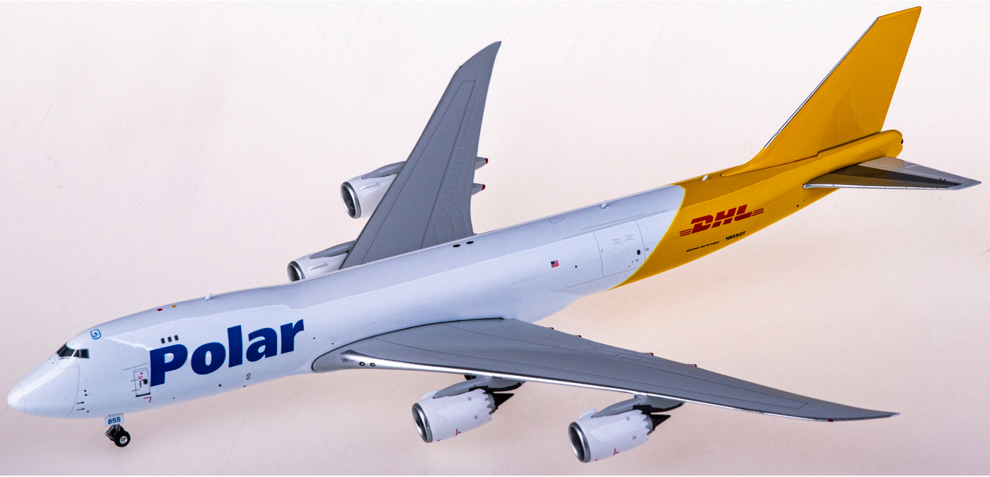 1:400 Phoenix PH04464 Polar Air Cargo Boeing 747-8F N855GT+Free Tractor