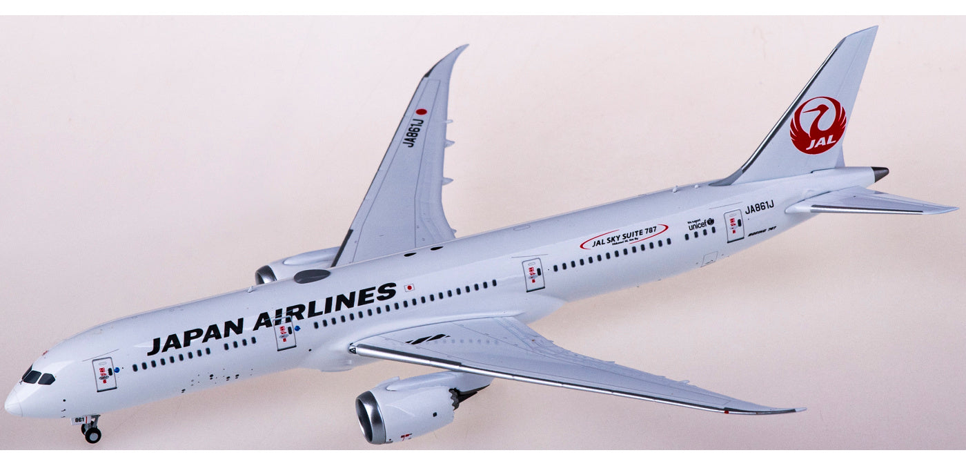 1:400 NG Models NG55085 Japan Airlines Boeing 787-9 Dreamliner JA861J+Free Tractor