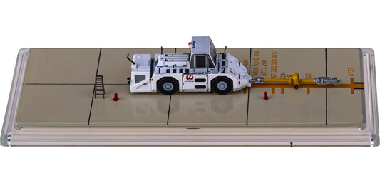 1:200 JC Wings GSE2WT250E02 JAL WT250E  Airport Tractor turck