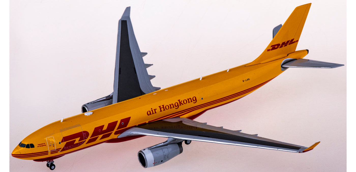 1:400 JC Wings XX4901 Air Hong Kong Airbus A330-200F B-LDS+Free Tractor