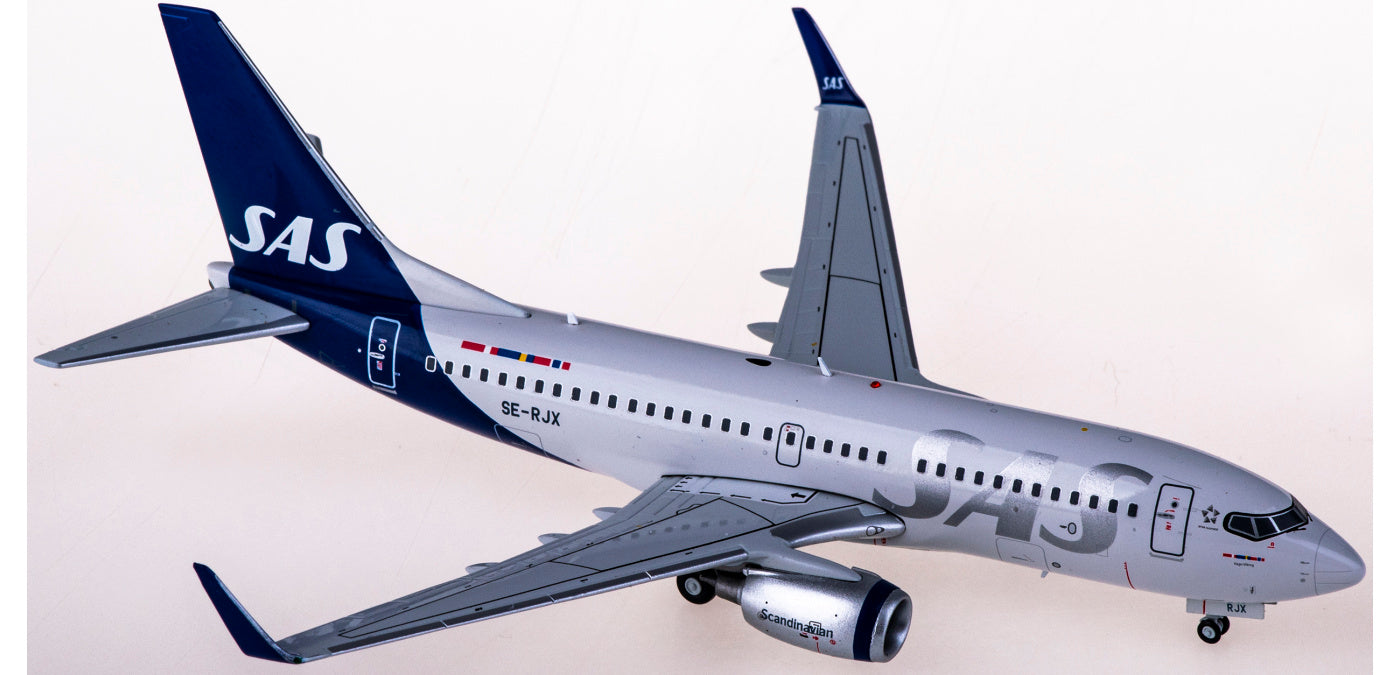 1:200 JC Wings XX20107 SAS Boeing 737-700 SE-RJX