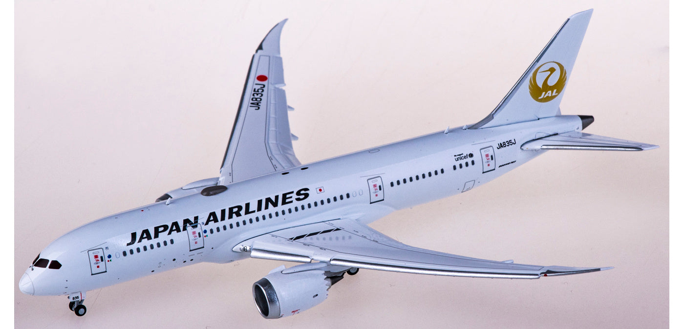 1:400 JC Wings SA4001 Japan Airlines Boeing 787-8 JA835J Aircraft Model+Free Tractor