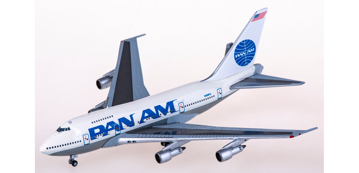 1:400 JC Wings EW474S004 Pan Am Boeing 747SP N538PA+Free Tractor