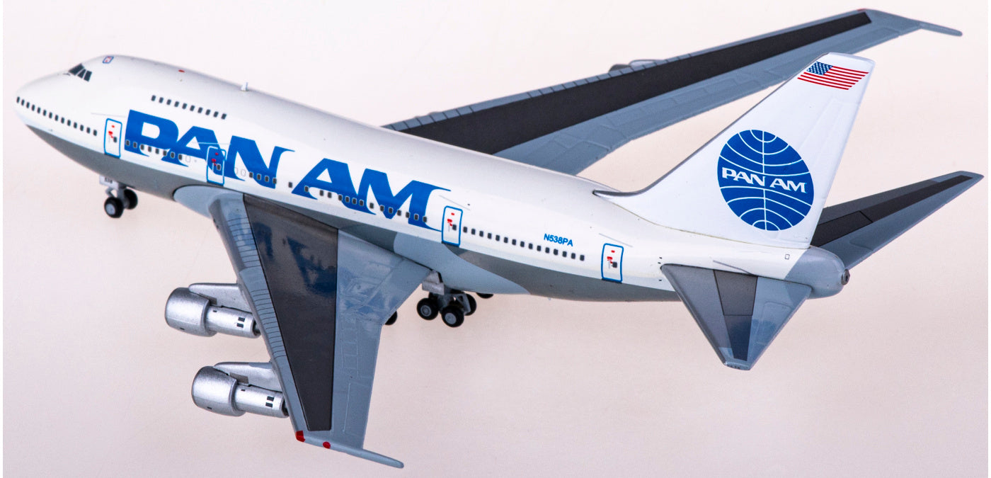 1:400 JC Wings EW474S004 Pan Am Boeing 747SP N538PA+Free Tractor