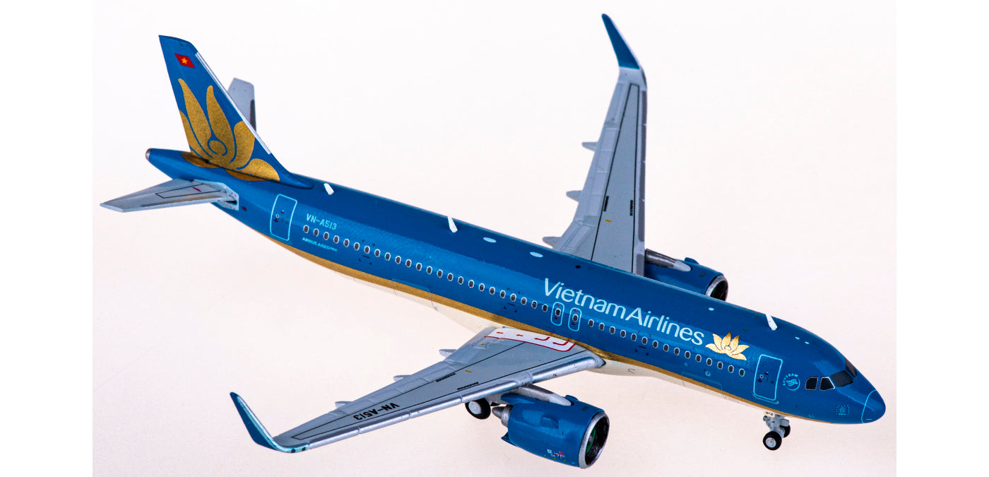 1:400 JC Wings XX4493 Vietnam Airlines Airbus A320neo VN-A513+Free Tractor