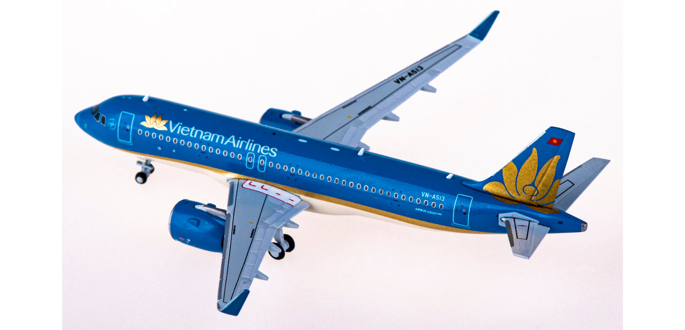 1:400 JC Wings XX4493 Vietnam Airlines Airbus A320neo VN-A513+Free Tractor