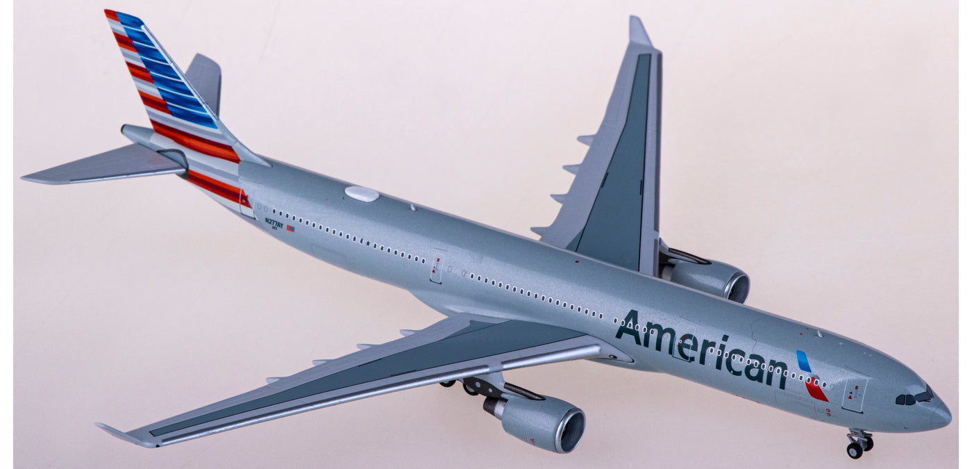 1:400 NG Models NG62026 American Airlines Airbus A330-300 N277AY+Free Tractor