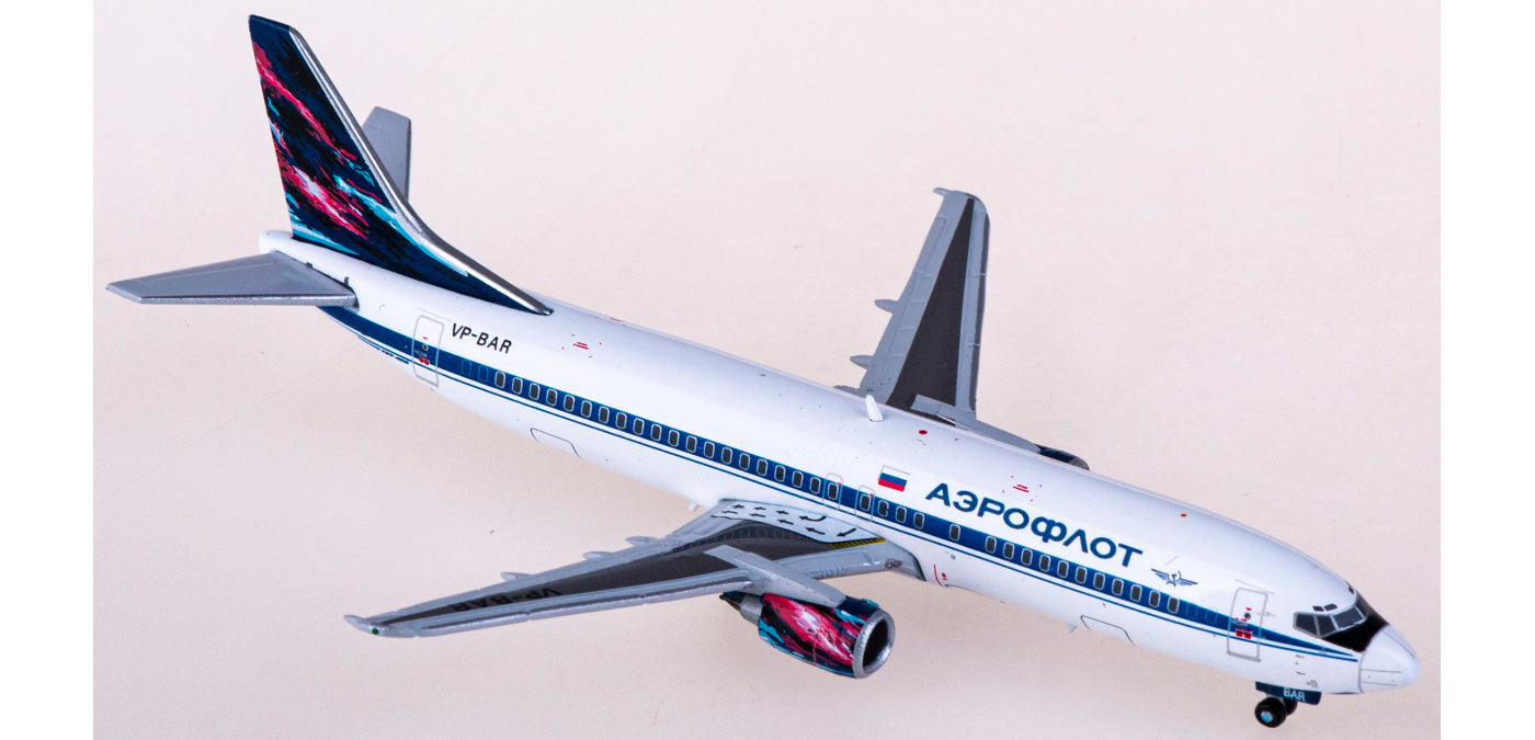 1:400 JC Wings XX4976 Aeroflot Boeing 737-400 VP-BAR+Free Tractor