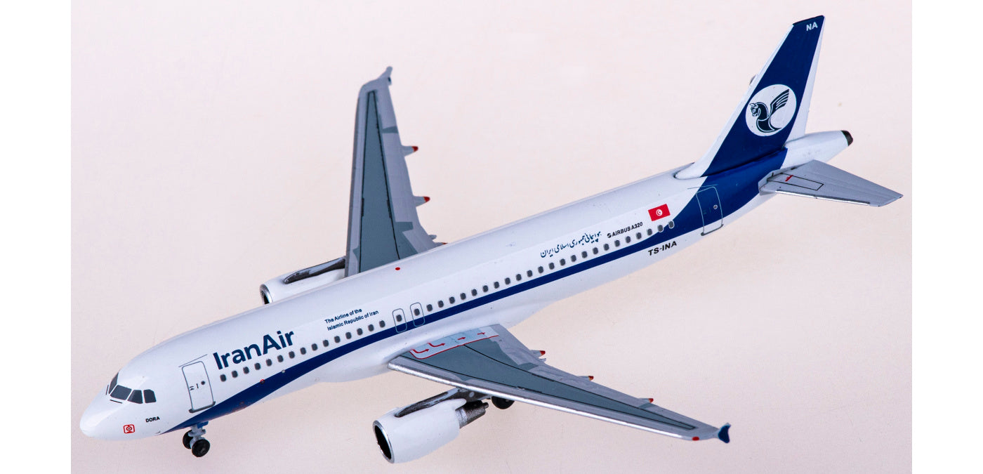 1:400 AeroClassics AC411170 Iran Air Airbus A320 TS-INA Aircraft Model+Free Tractor