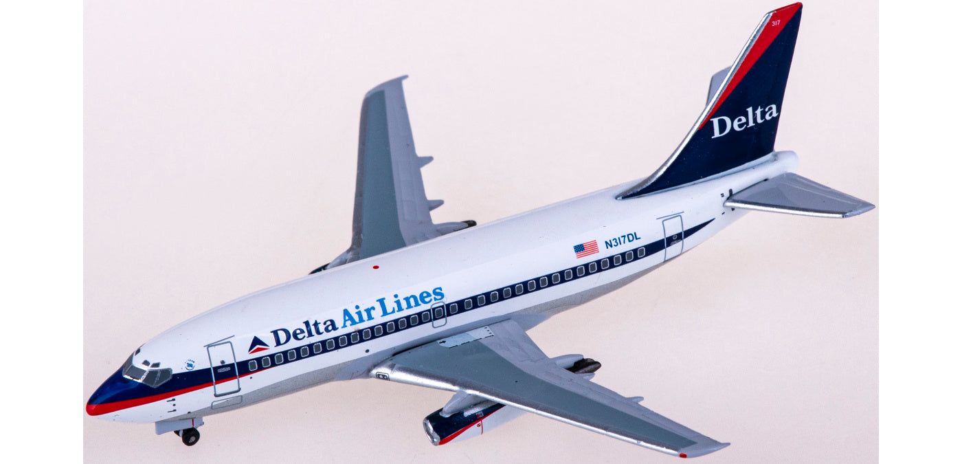 1:400 AeroClassics BBX41641 Delta Air Lines Boeing 737-200 N317DL Aircraft Model+Free Tractor