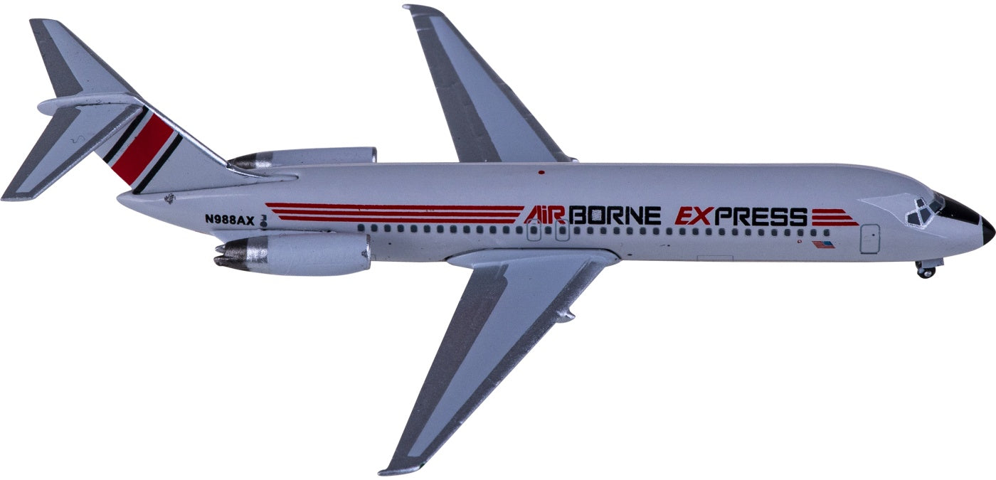 1:400 AeroClassics AC411136 Airborne Express McDonnell Douglas DC-9-32 N988AX Aircraft Model+Free Tractor