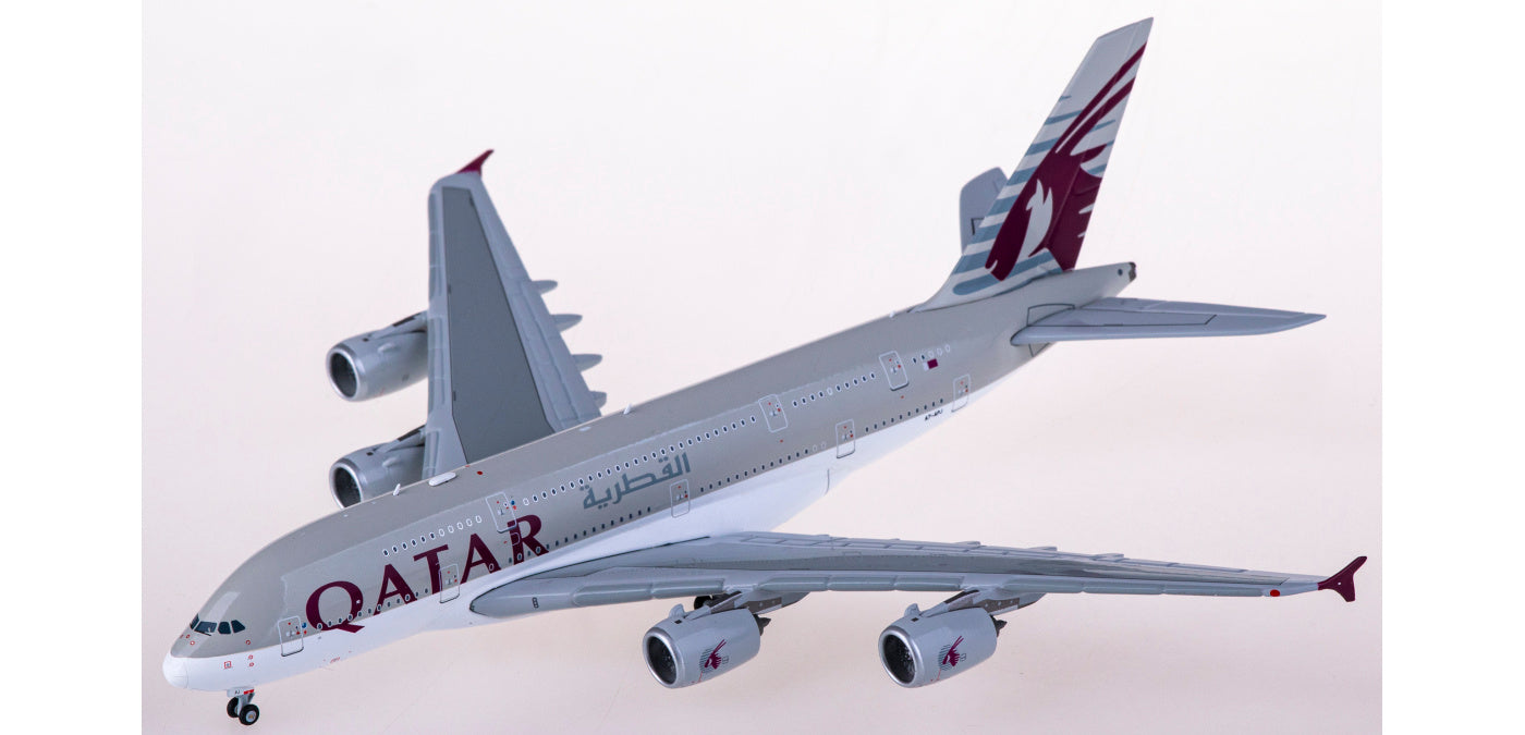 1:400 JC Wings XX40047 Qatar Airways Airbus A380 A7-APJ Aircraft Model+Free Tractor