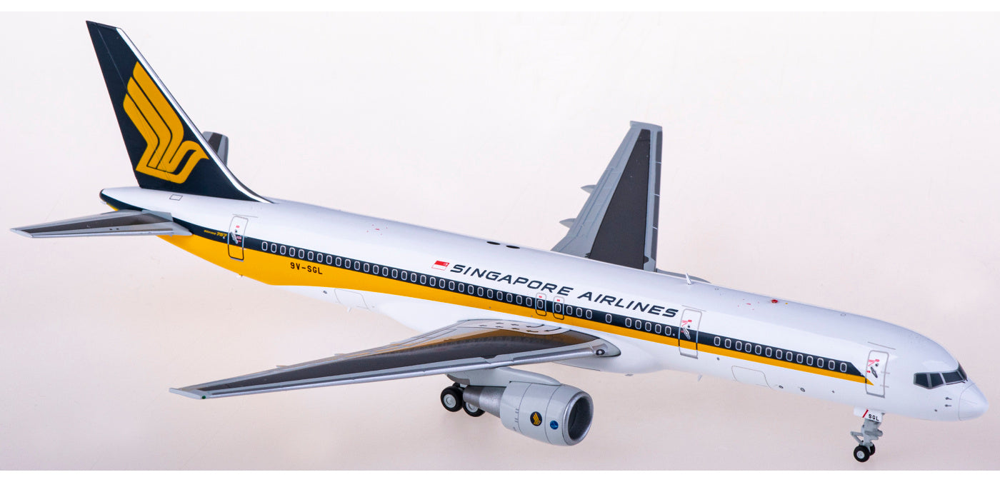 1:200 JC Wings XX20223 Singapore Airlines Boeing 757-200 9V-SGL