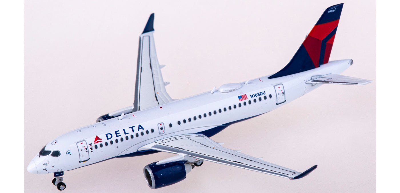 1:400 Geminijets GJDAL2099 Delta Air Lines Airbus A220-100 N103DU+Free Tractor