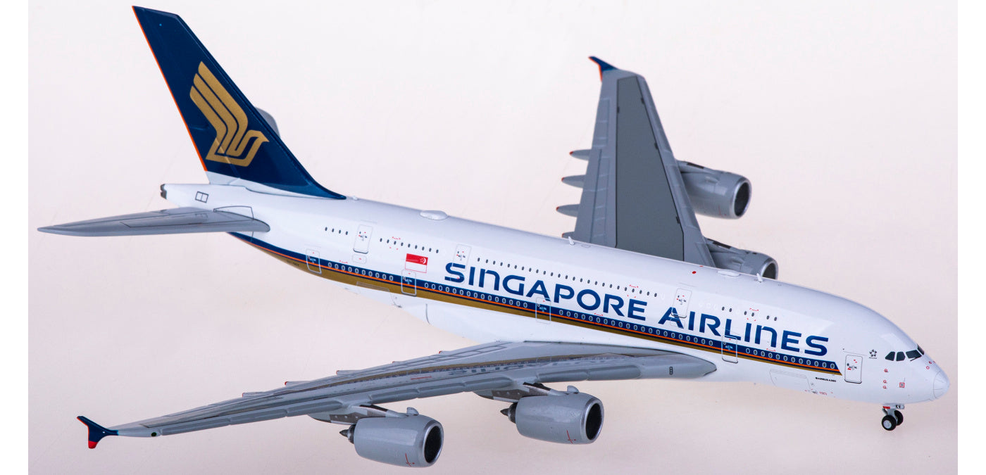 1:400 JC Wings EW4388010 Singapore Airlines Airbus A380 9V-SKV Aircraft Model+Free Tractor