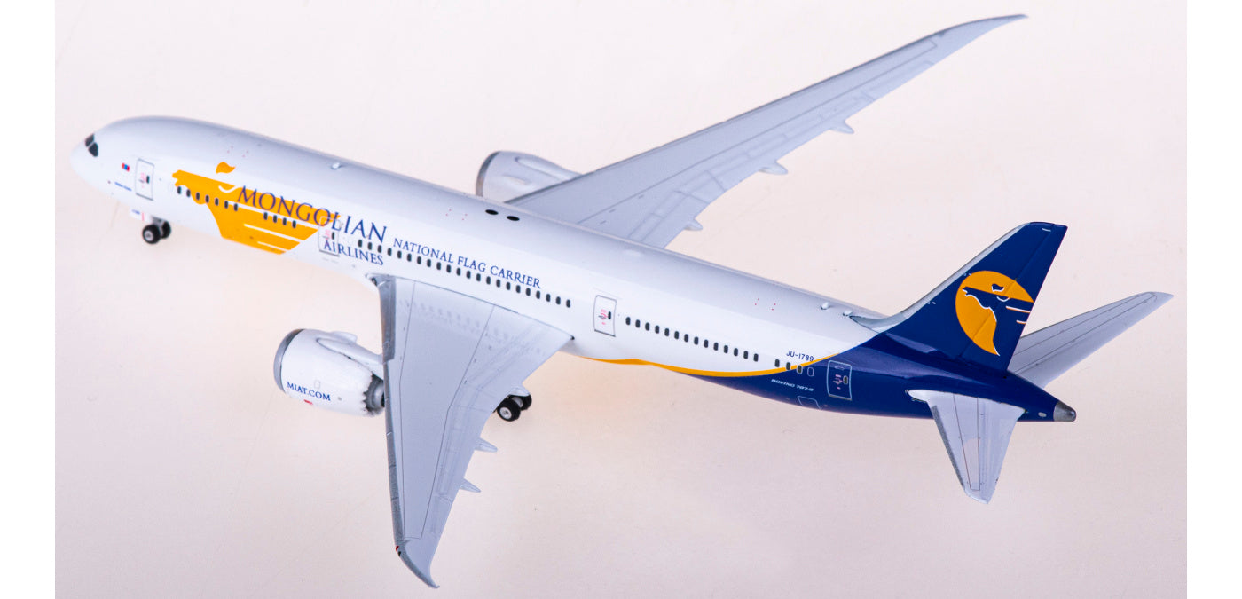 1:400 Phoenix PH11765 MIAT Mongolian Airlines Boeing 787-9 JU-1789+Free Tractor