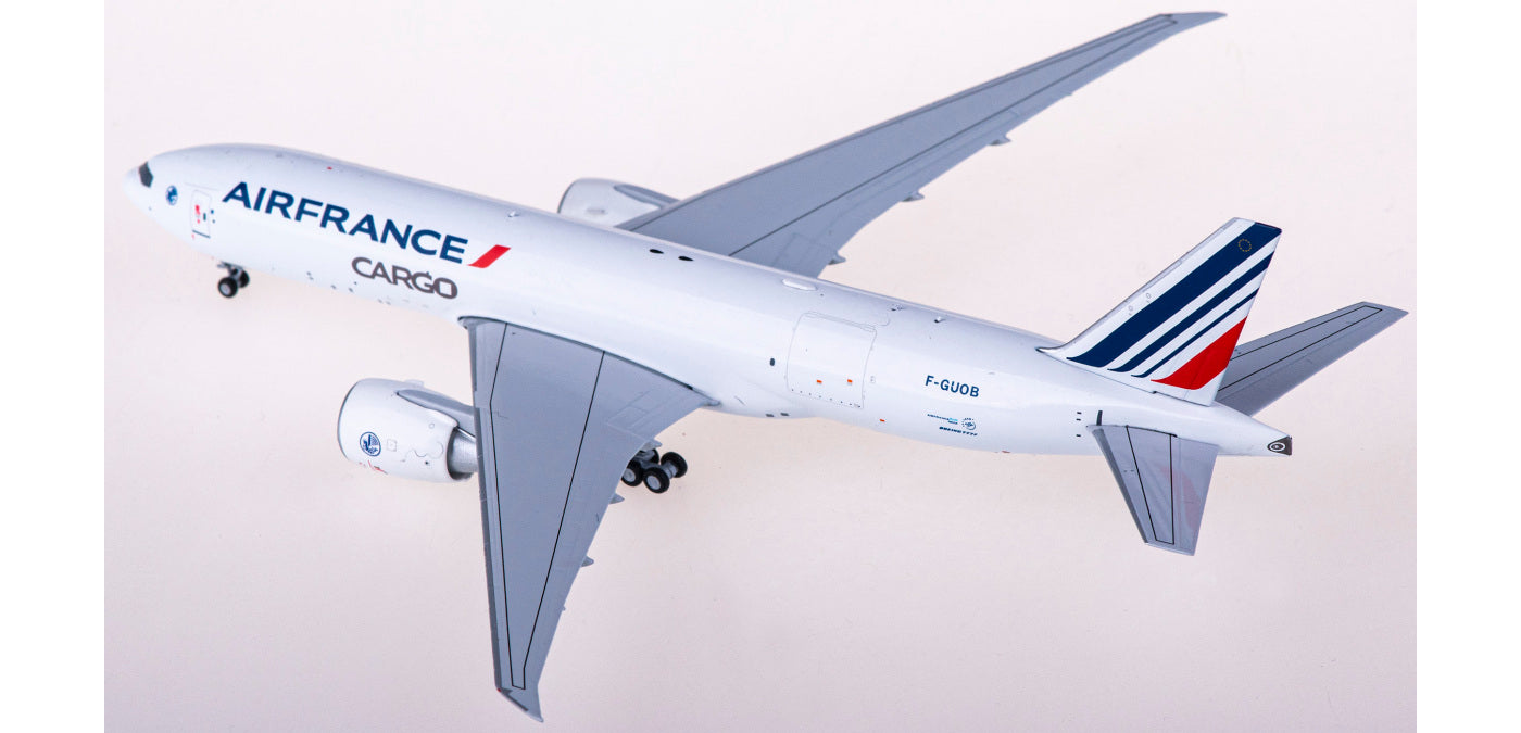 1:400 NG Models NG72012 Air France Cargo Boeing 777F F-GUOB+Free Tractor