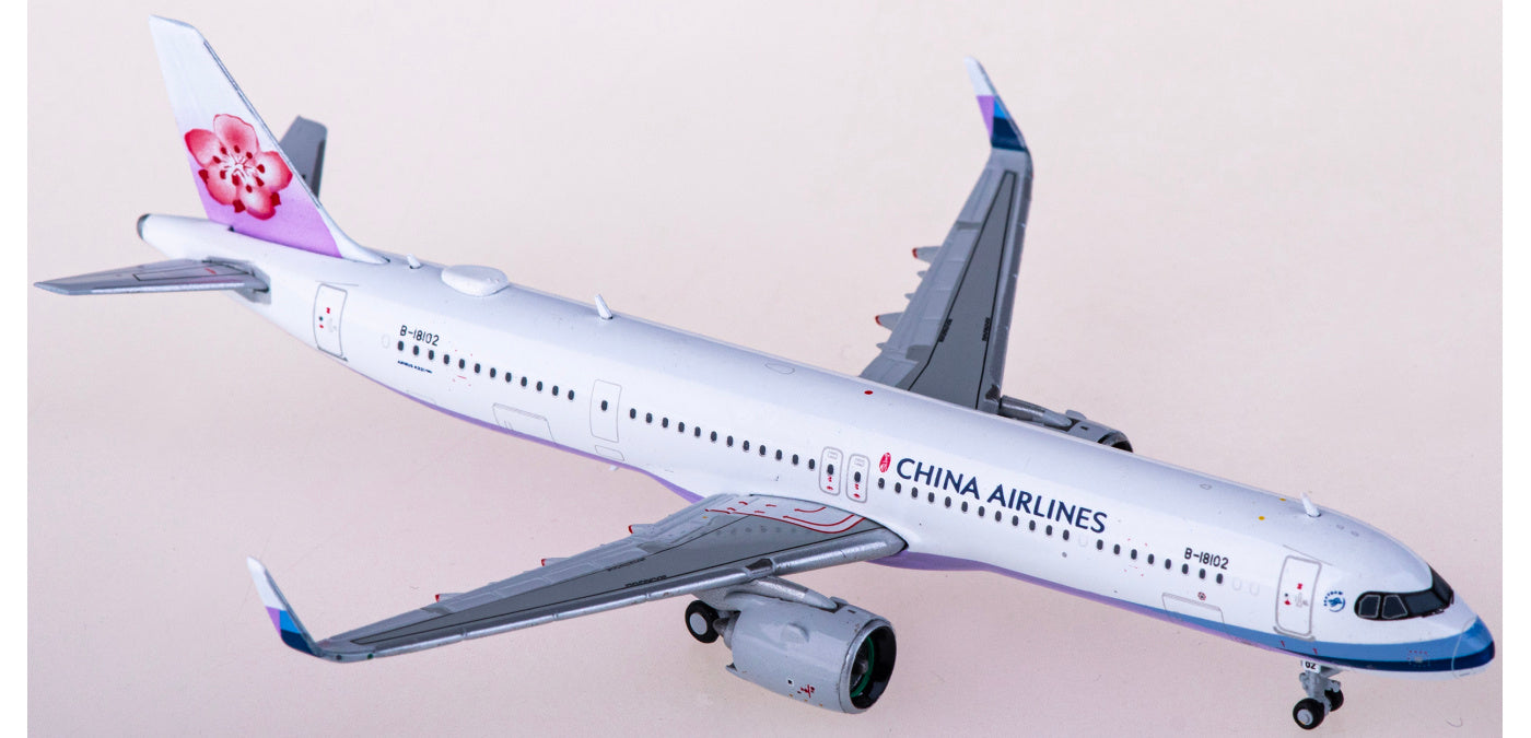 1:400 JC Wings XX40032 China Airlines Airbus A321neo B-18102+Free Tractor