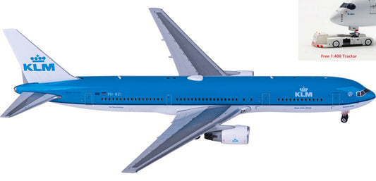 1:400 Phoenix PH11779 KLM Boeing 767-300ER PH-BZI+Free Tractor