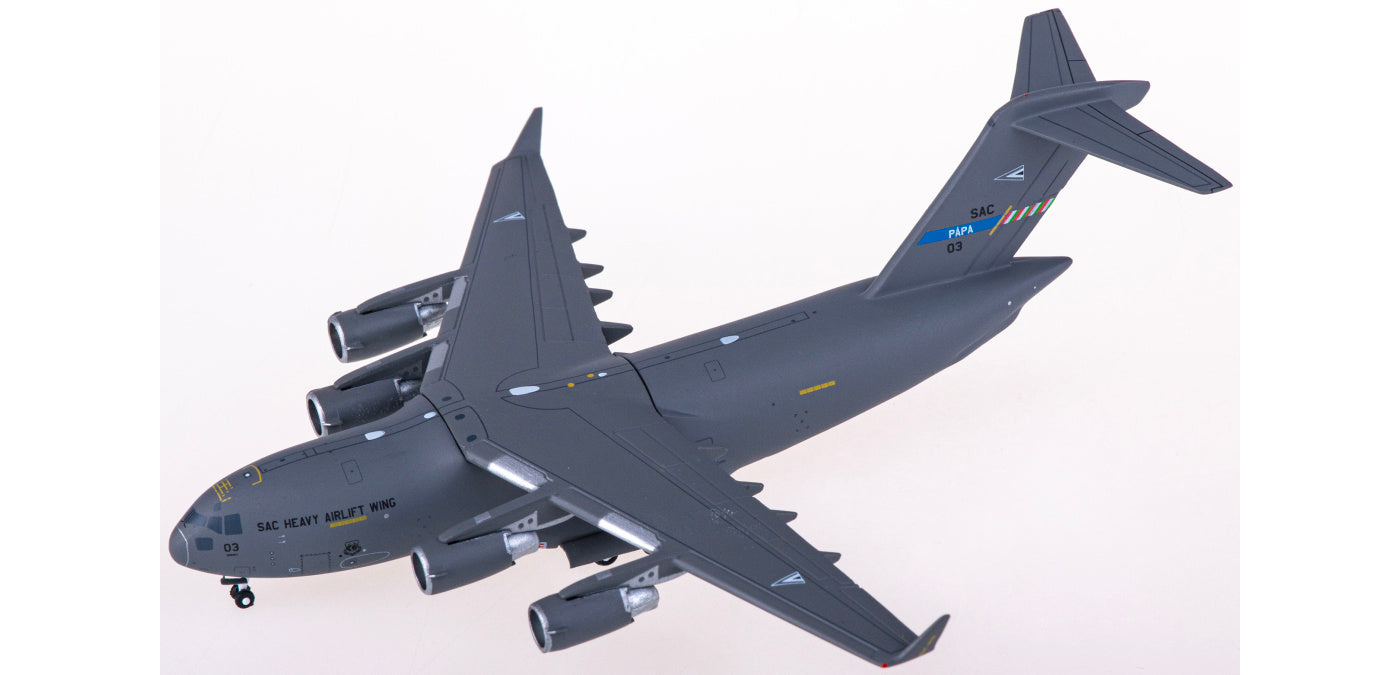 1:400 Geminijets GMNAT132 NATO Boeing C-17A Globemaster III SAC-03