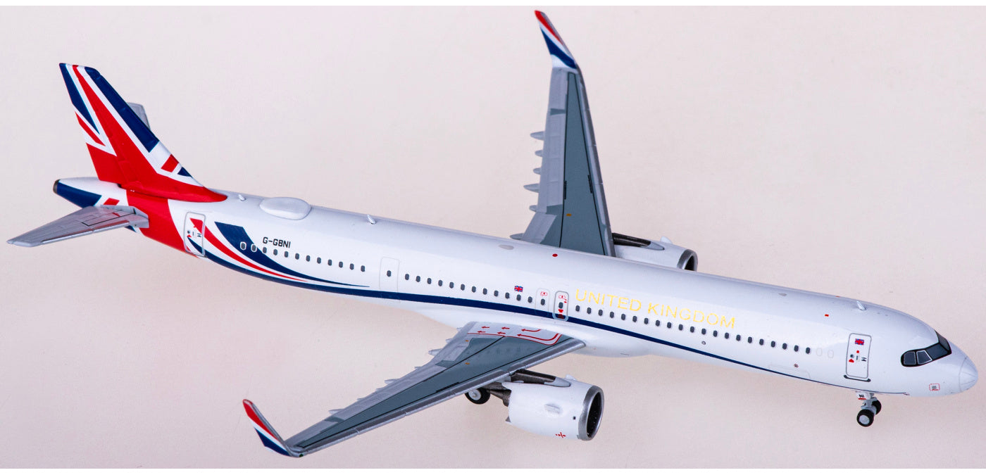 1:400 NG Models NG13071 RAF Airbus A321neo G-GBNI+Free Tractor