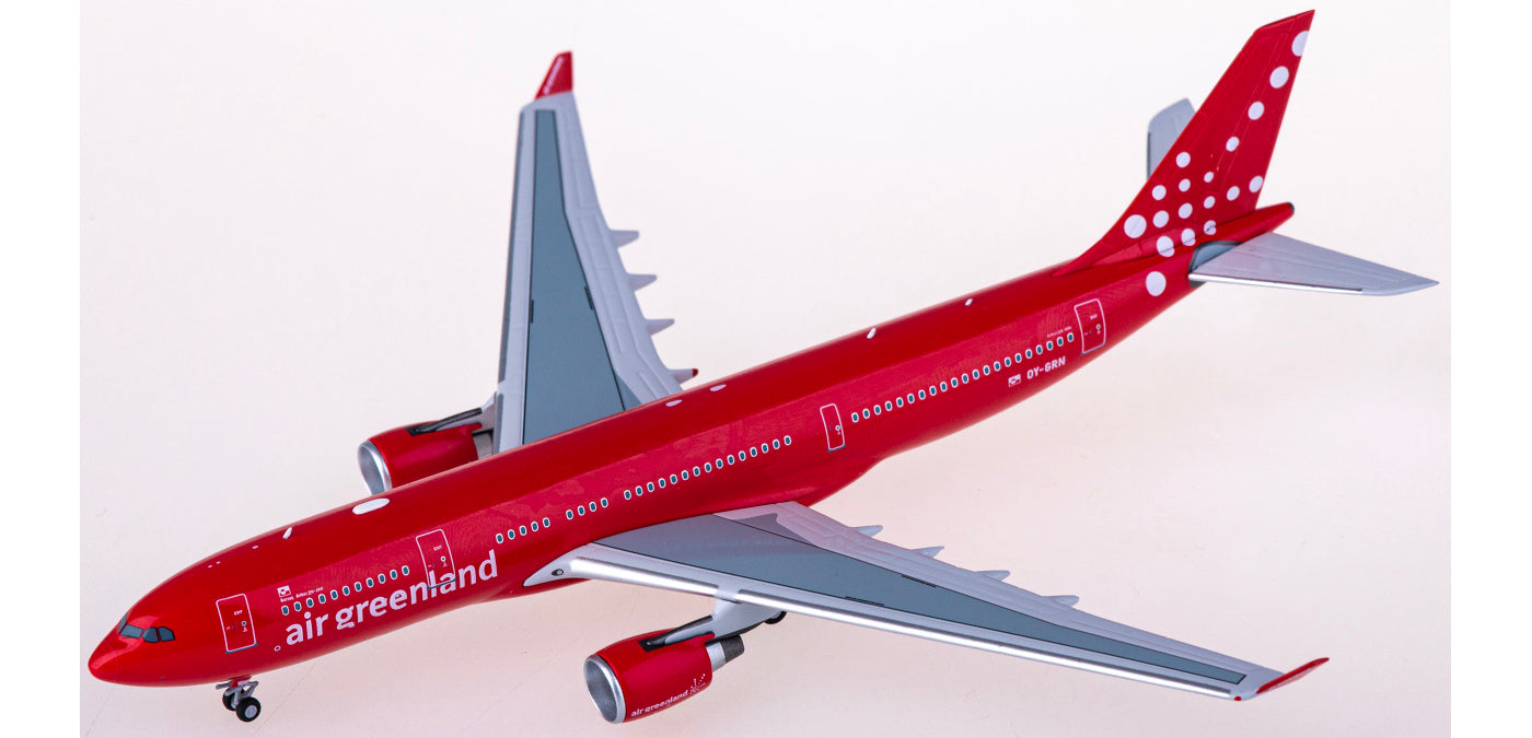 1:400 NG Models NG61056 Air Greenland Airbus A330-200 OY-GRN+Free Tractor