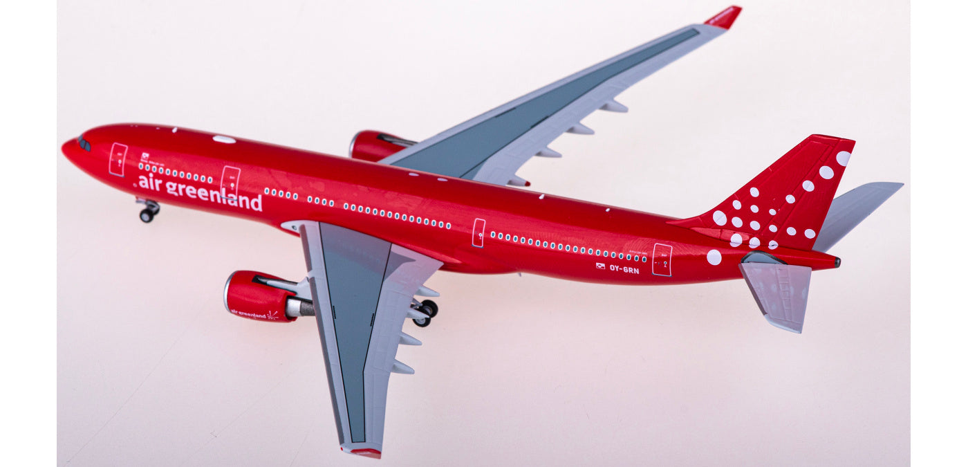 1:400 NG Models NG61056 Air Greenland Airbus A330-200 OY-GRN+Free Tractor