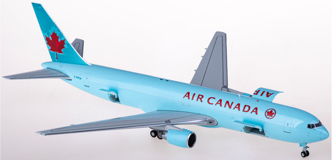 1:200 JC Wings XX20233C Air Canada Boeing 767-300BCF C-FPCA Cargo