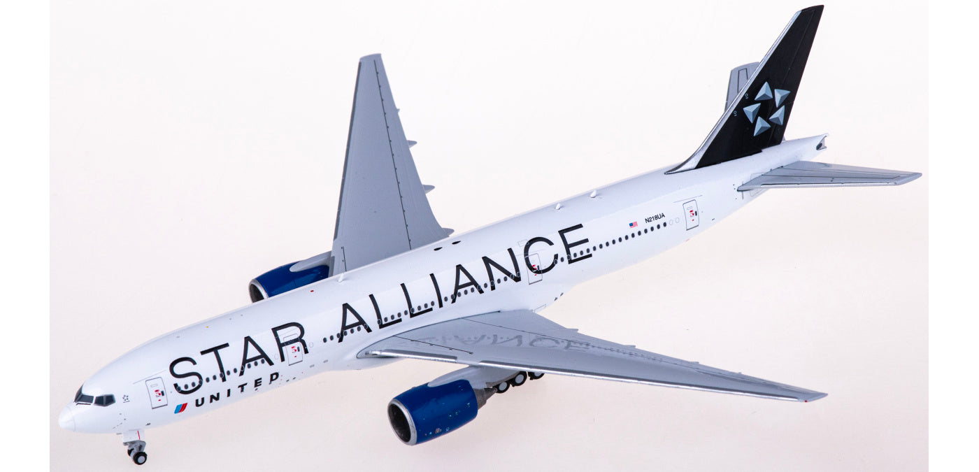 1:400 JC Wings XX40080 United Airlines Boeing 777-200ER N218UA "STAR ALLIANCE"+Free Tractor